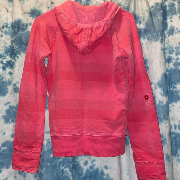 Gap three-quarter zip hoodie. - Picture 2 of 2